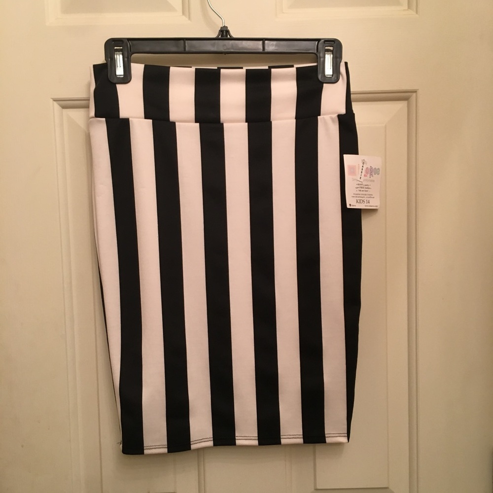 Lularoe Cassie Kids Size 14